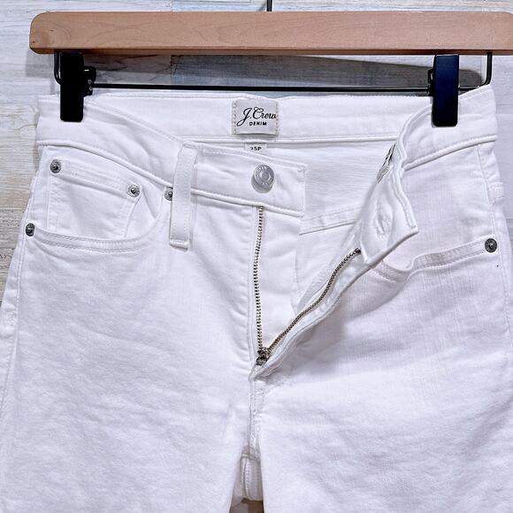 J CREW 9" Mid Rise Demi Boot Crop Jeans White Stretch Womens 25P 25 Petite - Picture 3 of 9